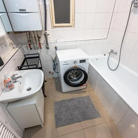 Vltava 7 Apartment *