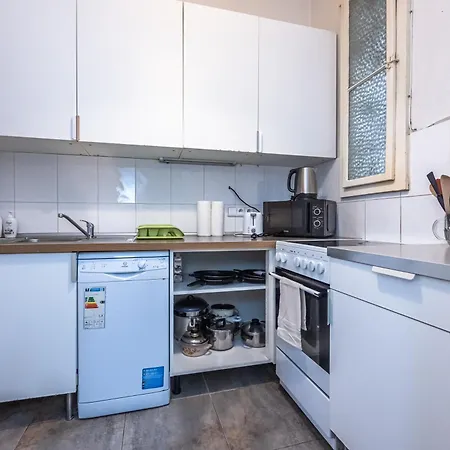 Vltava 7 Apartment *