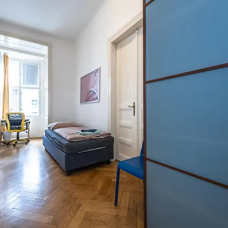 Vltava 7 * Prague