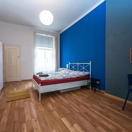 Vltava 7 *