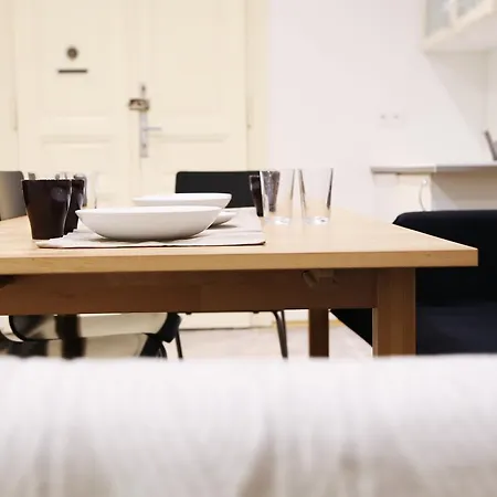 Apartment Vltava 7 *