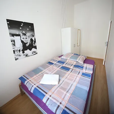 Apartment Vltava 7 *