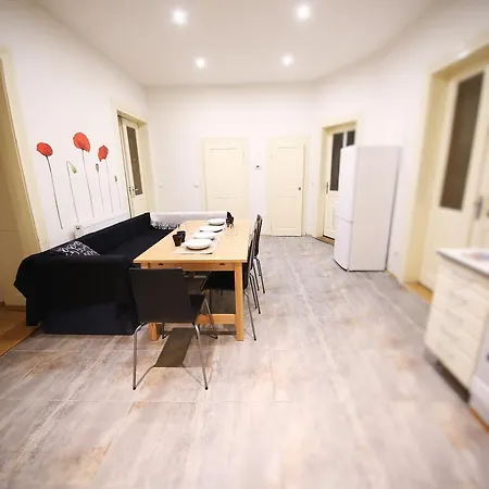 Apartment Vltava 7 *